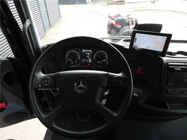 Mercedes-Benz Atego 1218 L