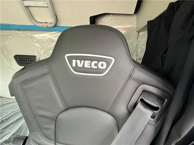Iveco S WAY 490Hp Fuel edition