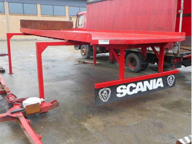 Scania Scania R520 Sættelad med opbygning